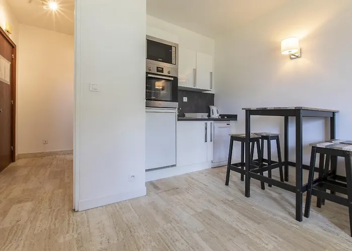 Du Brevent - Village * Шамоні